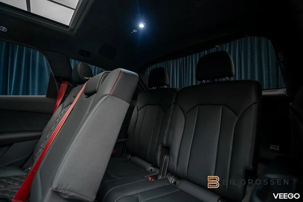 Audi SQ7 TFSI quattro 7-Sits Competition Plus Kolfiber MOMS 373kW