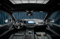 BMW X7 M60i xDrive M Sport Pro Exklusiv 3.99% Sky Lounge B&W MOMS 390kW thumbnail