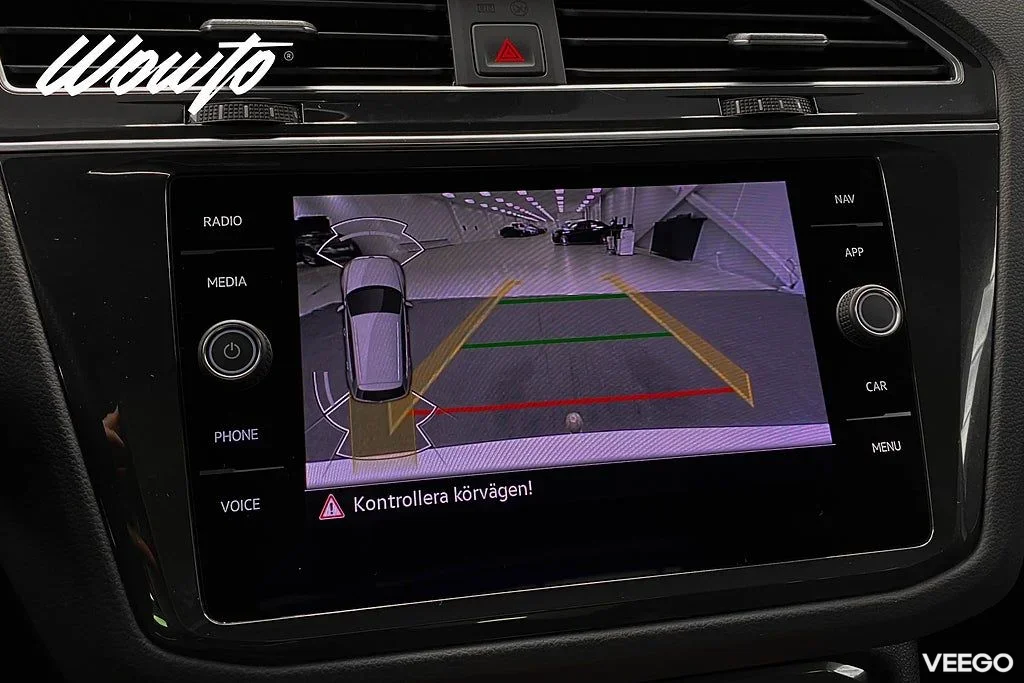 Volkswagen Tiguan eHybrid DSG 245HK R-Line /Pano /Cockpit/4.95% 180kW