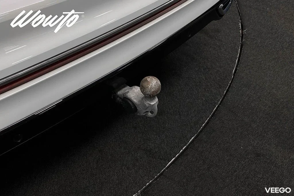 Volkswagen Tiguan eHybrid DSG 245HK R-Line /Pano /Cockpit/4.95% 180kW