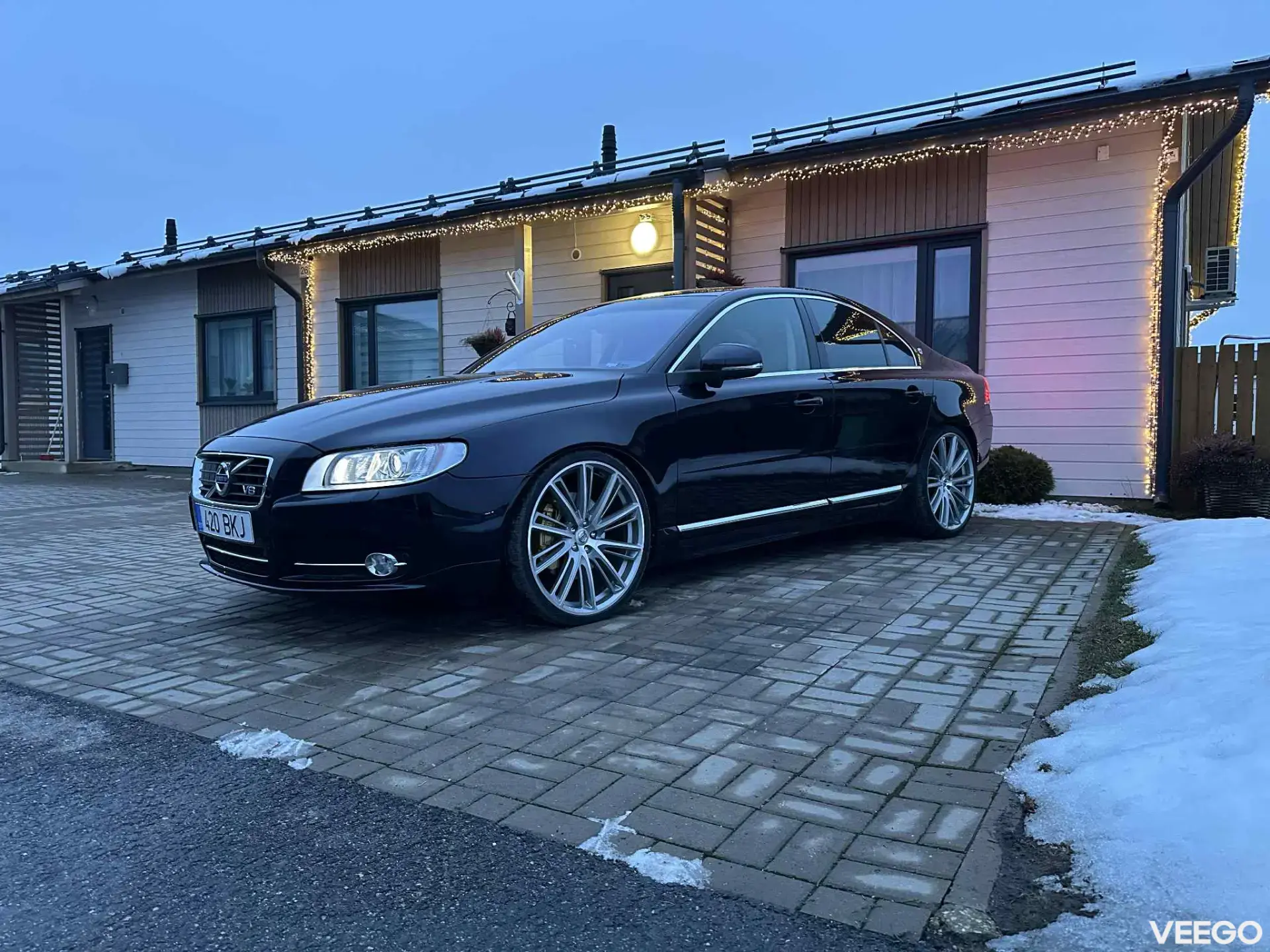 Volvo S80 V8 4.4 250kW