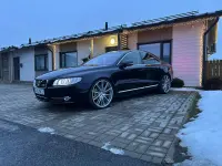 Volvo S80 V8 4.4 250kW thumbnail