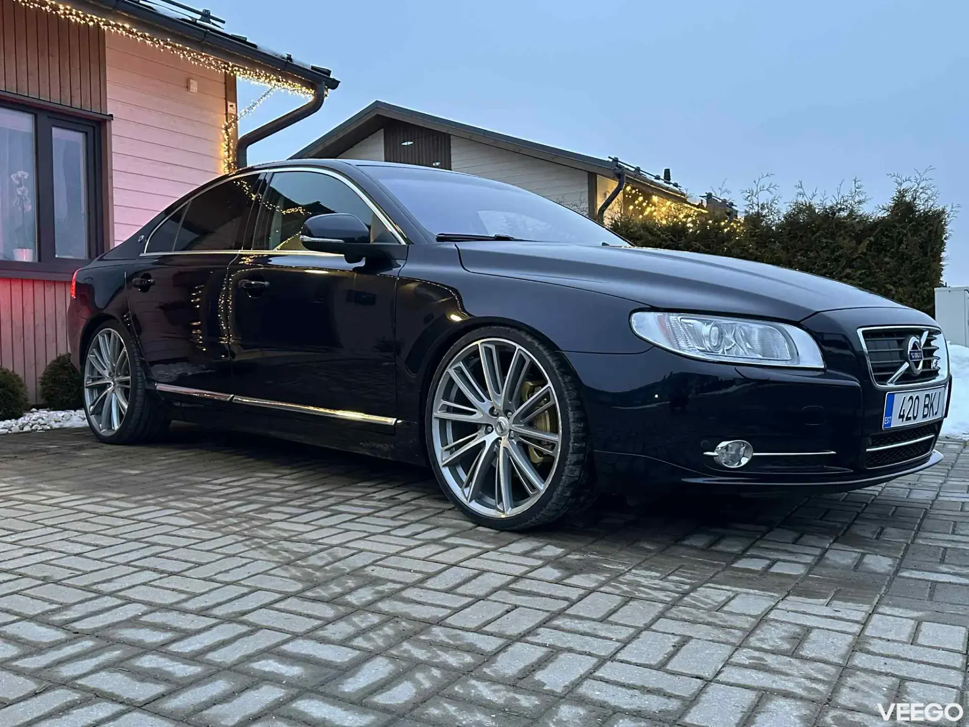 Volvo S80 V8 4.4 250kW