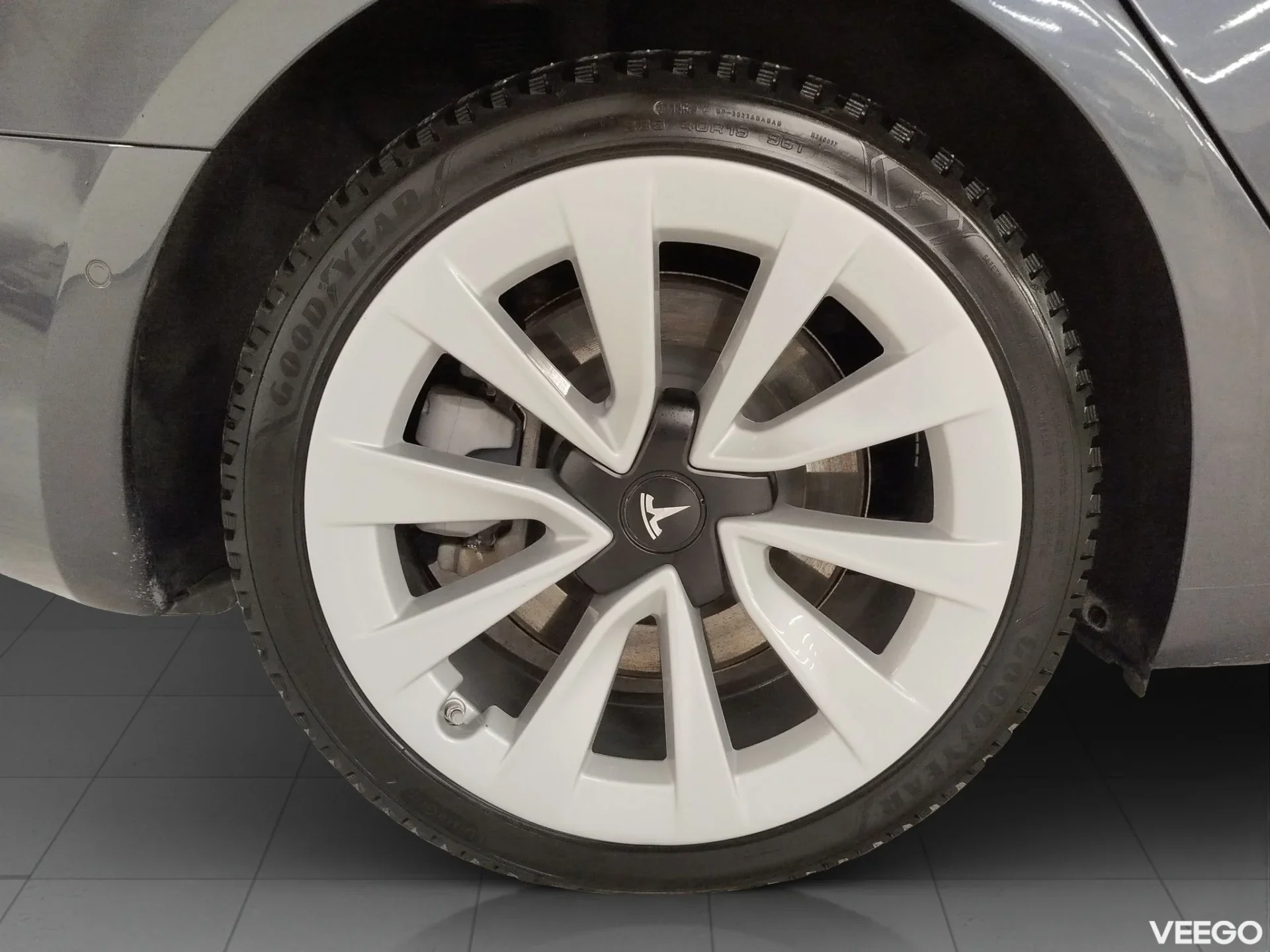 Tesla Model 3 - 153kW