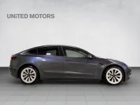 Tesla Model 3 - 153kW thumbnail