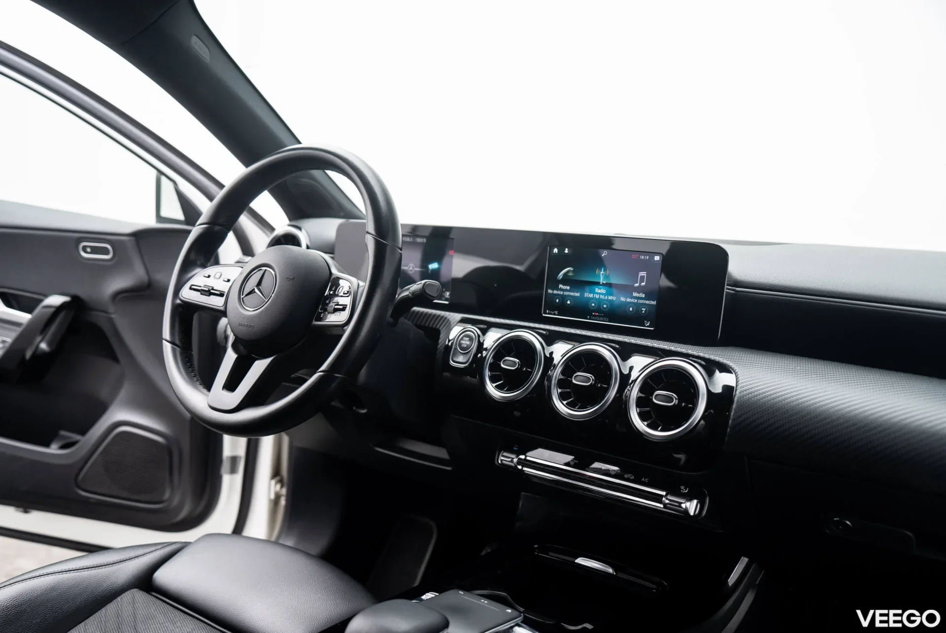 Mercedes-Benz A180 d 1.5 85kW