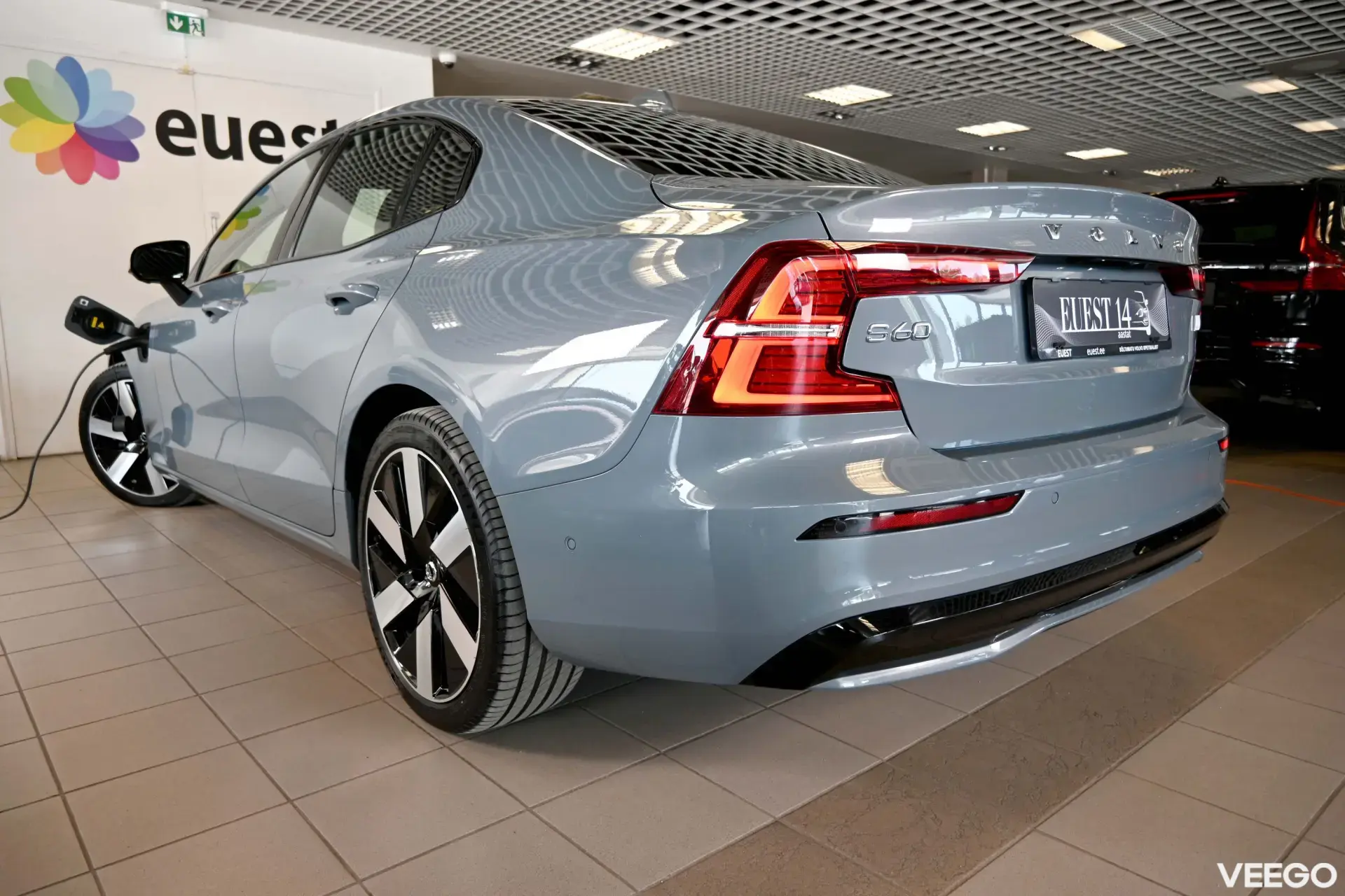 Volvo S60 AWD B&W ULTIMATE DARK XENIUM INTELLI 335kW