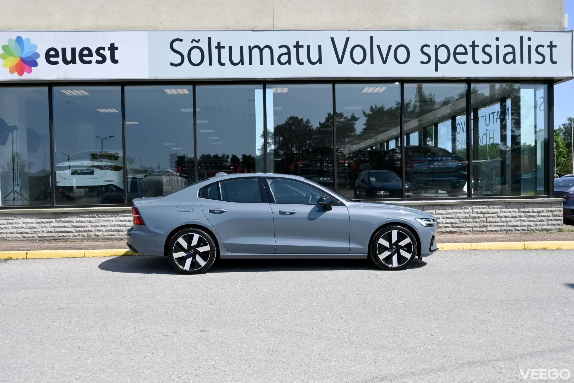 Volvo S60 AWD B&W ULTIMATE DARK XENIUM INTELLI 335kW