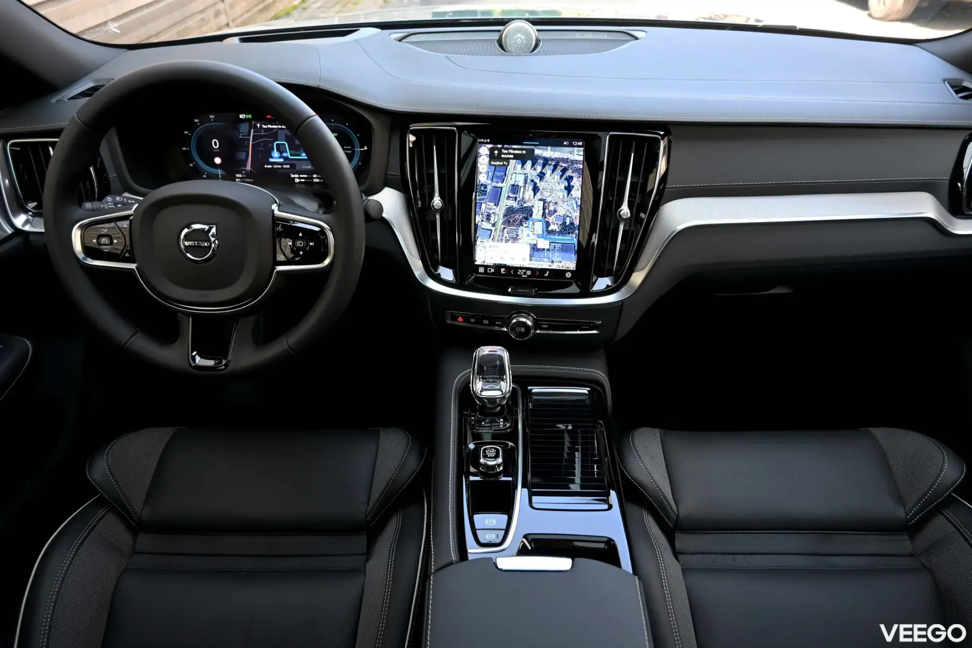 Volvo S60 AWD B&W ULTIMATE DARK XENIUM INTELLI 335kW