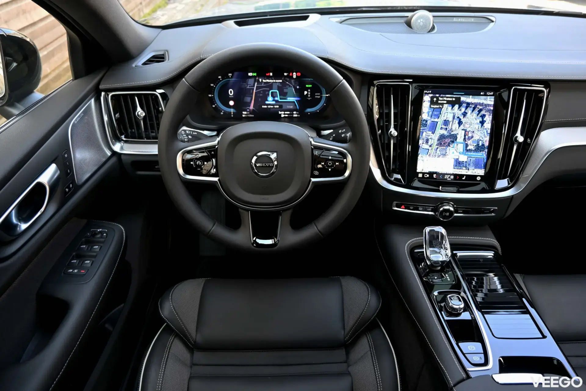 Volvo S60 AWD B&W ULTIMATE DARK XENIUM INTELLI 335kW