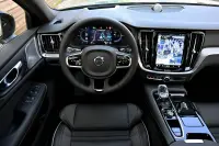 Volvo S60 AWD B&W ULTIMATE DARK XENIUM INTELLI 335kW thumbnail