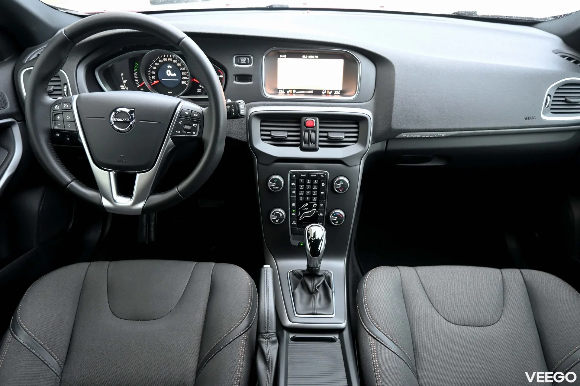 Volvo V40 Cross Country THORS INTELLI 2 88kW