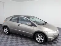 Honda Civic 1.8 104kW thumbnail
