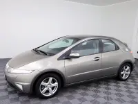Honda Civic 1.8 104kW thumbnail