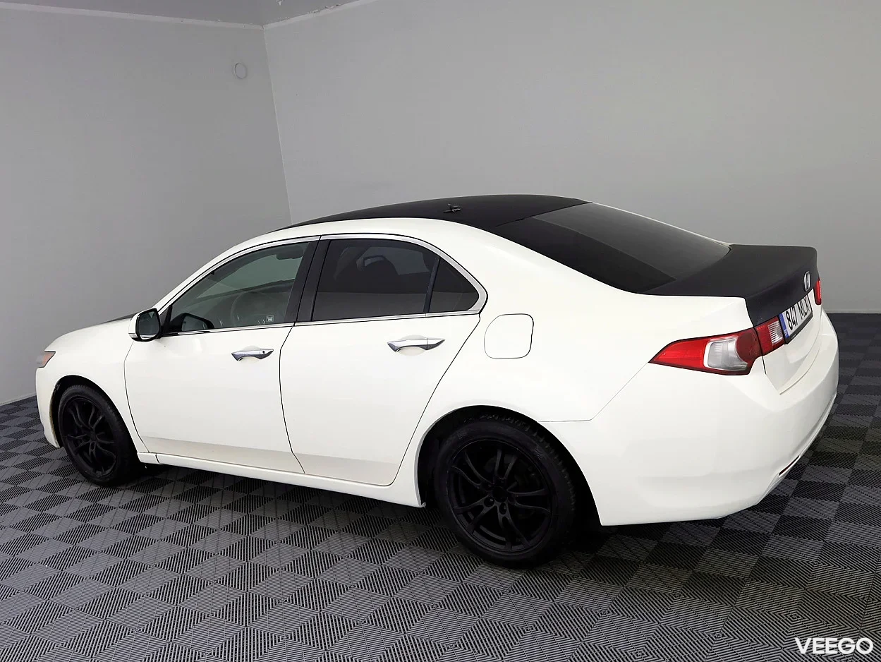 Honda Accord 2.0 115kW