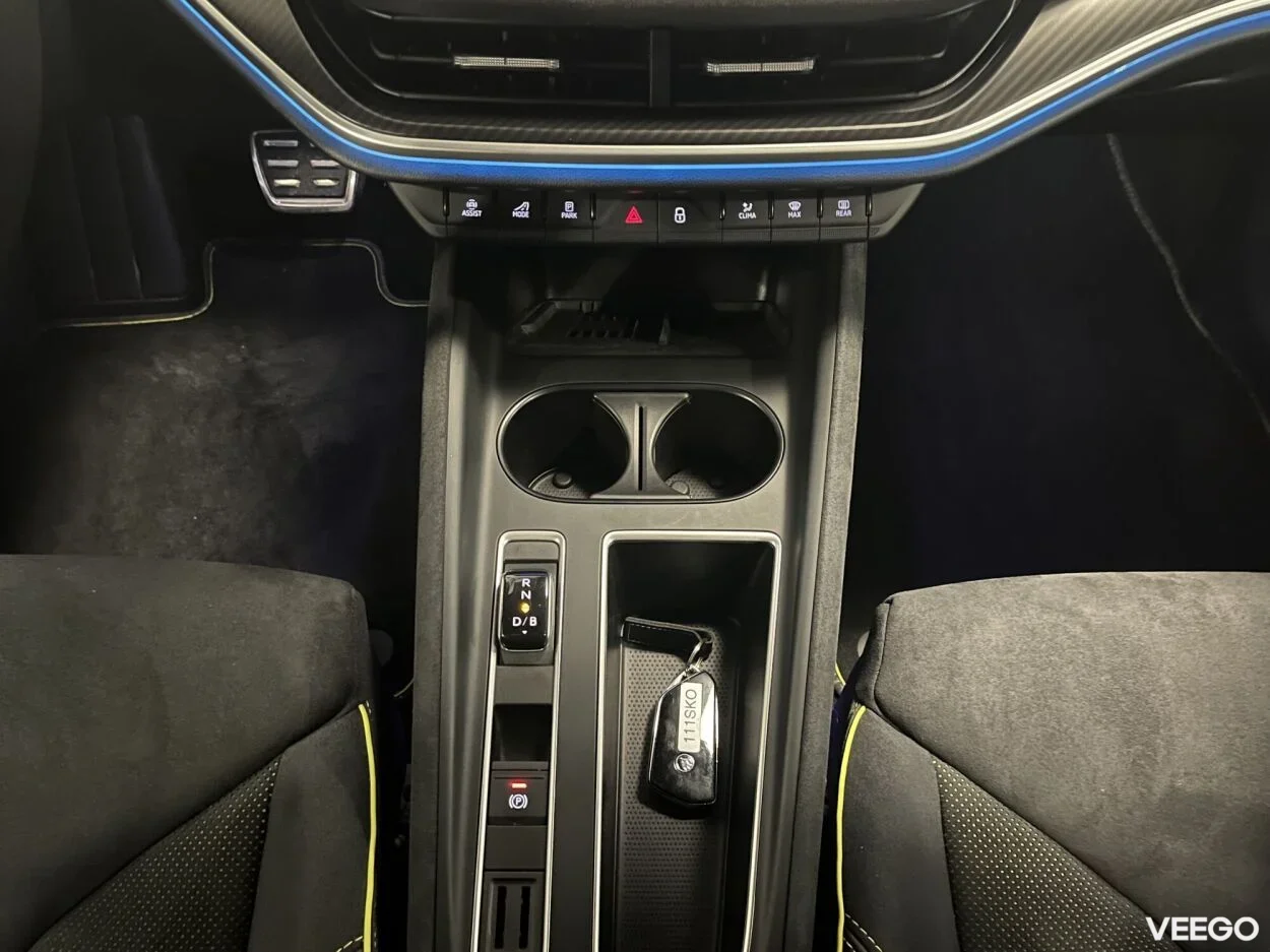 Skoda Enyaq 85x RS / 250kW / 84kWh / 4x4 77kW