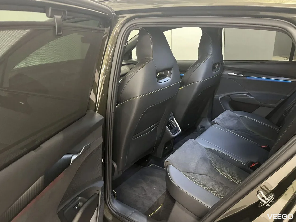 Skoda Enyaq 85x RS / 250kW / 84kWh / 4x4 77kW