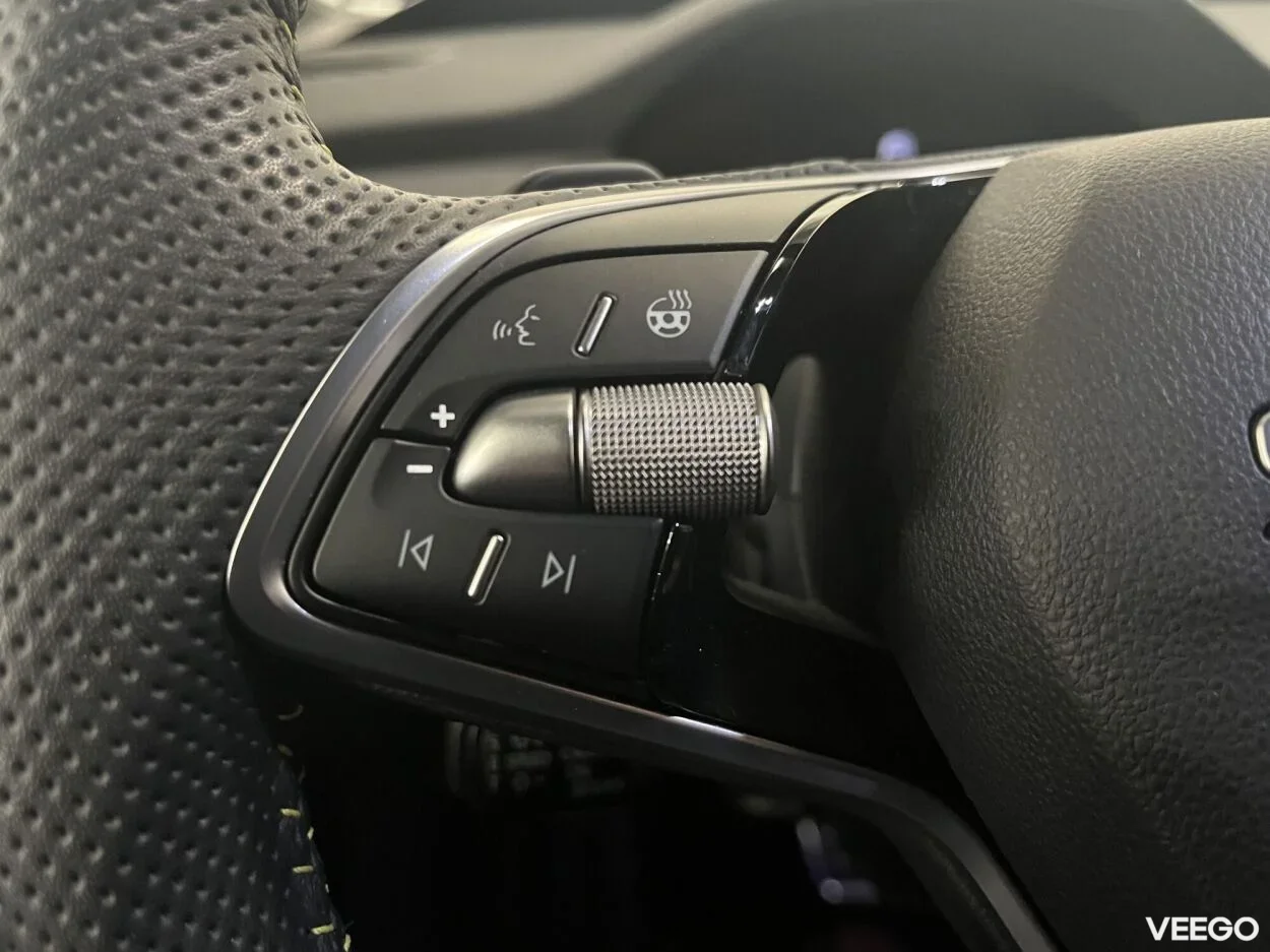 Skoda Enyaq 85x RS / 250kW / 84kWh / 4x4 77kW