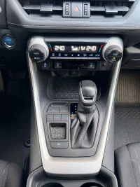 Toyota RAV4 131kW thumbnail