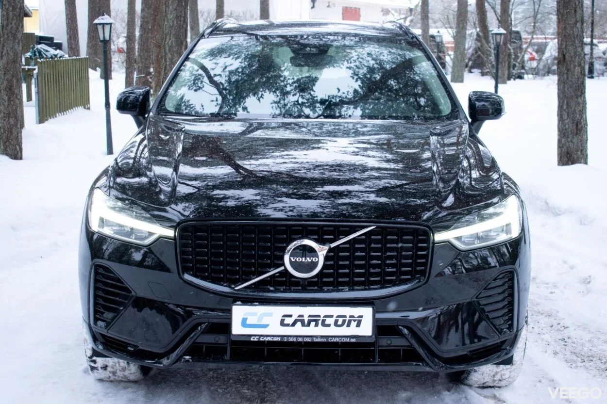 Volvo XC60 AWD DARK Plus Intelli Safe PRO Wntr 2 335kW