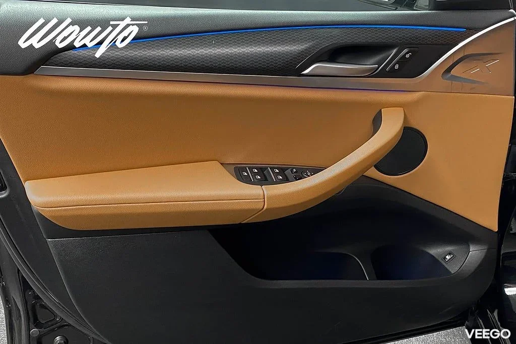 BMW X3 xDrive30e 292HK M-Sport /HiFi /B-Kamera /Moms 215kW