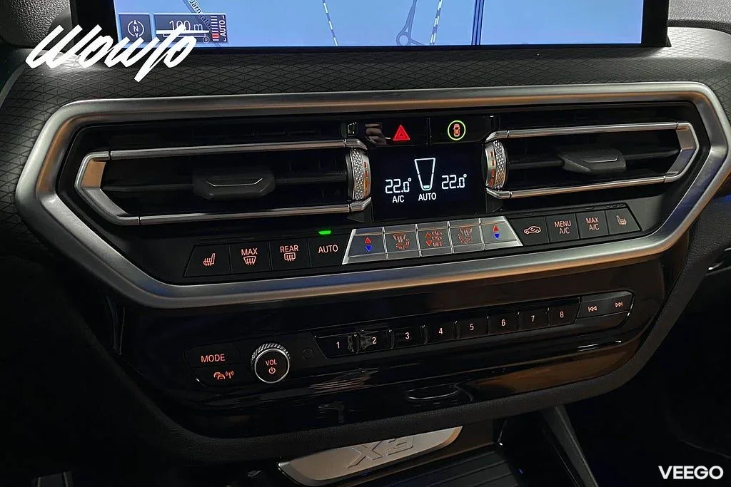 BMW X3 xDrive30e 292HK M-Sport /HiFi /B-Kamera /Moms 215kW