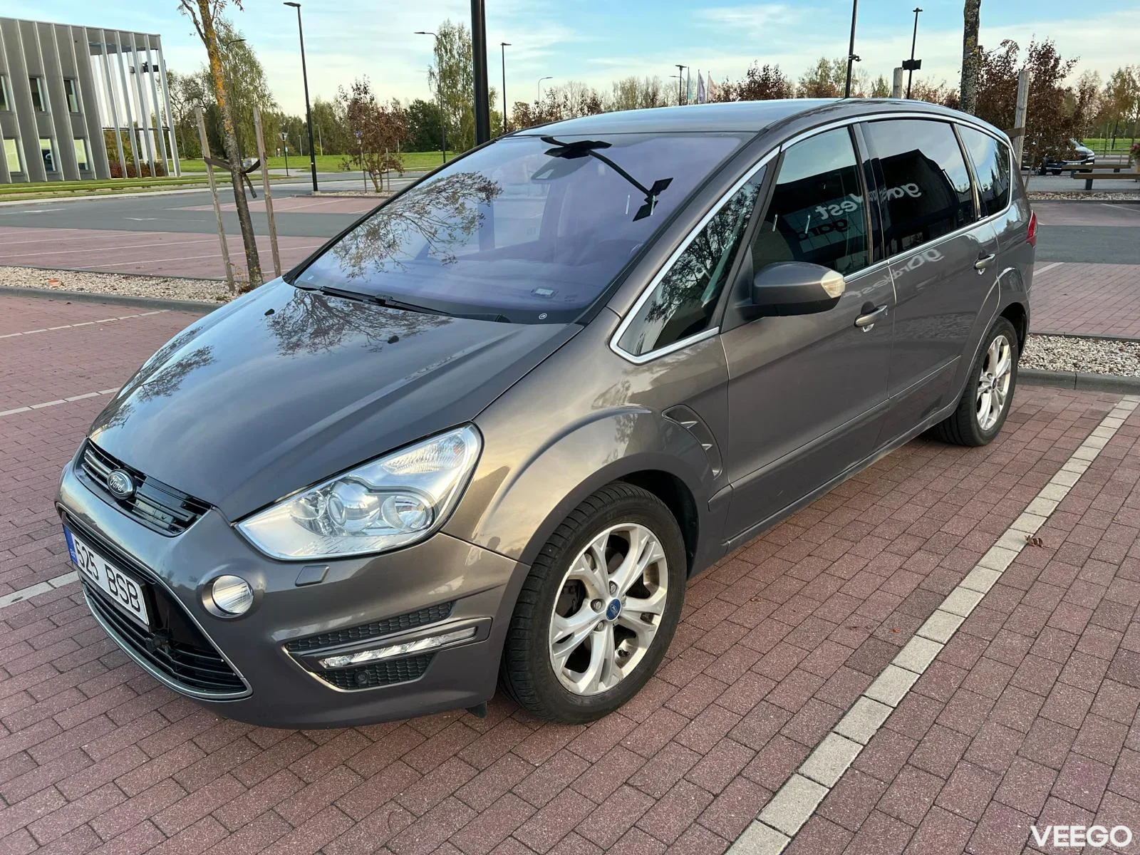 Ford S-MAX 2.2 147kW