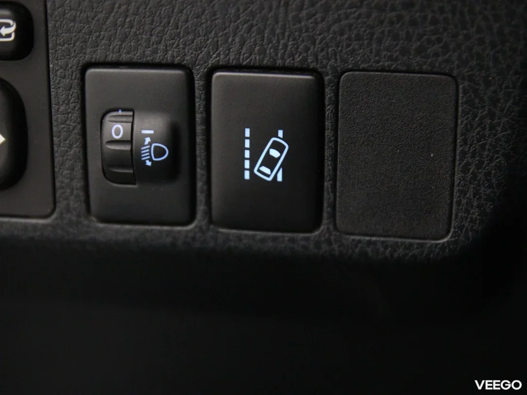 Toyota rav-4 2.5 145kW