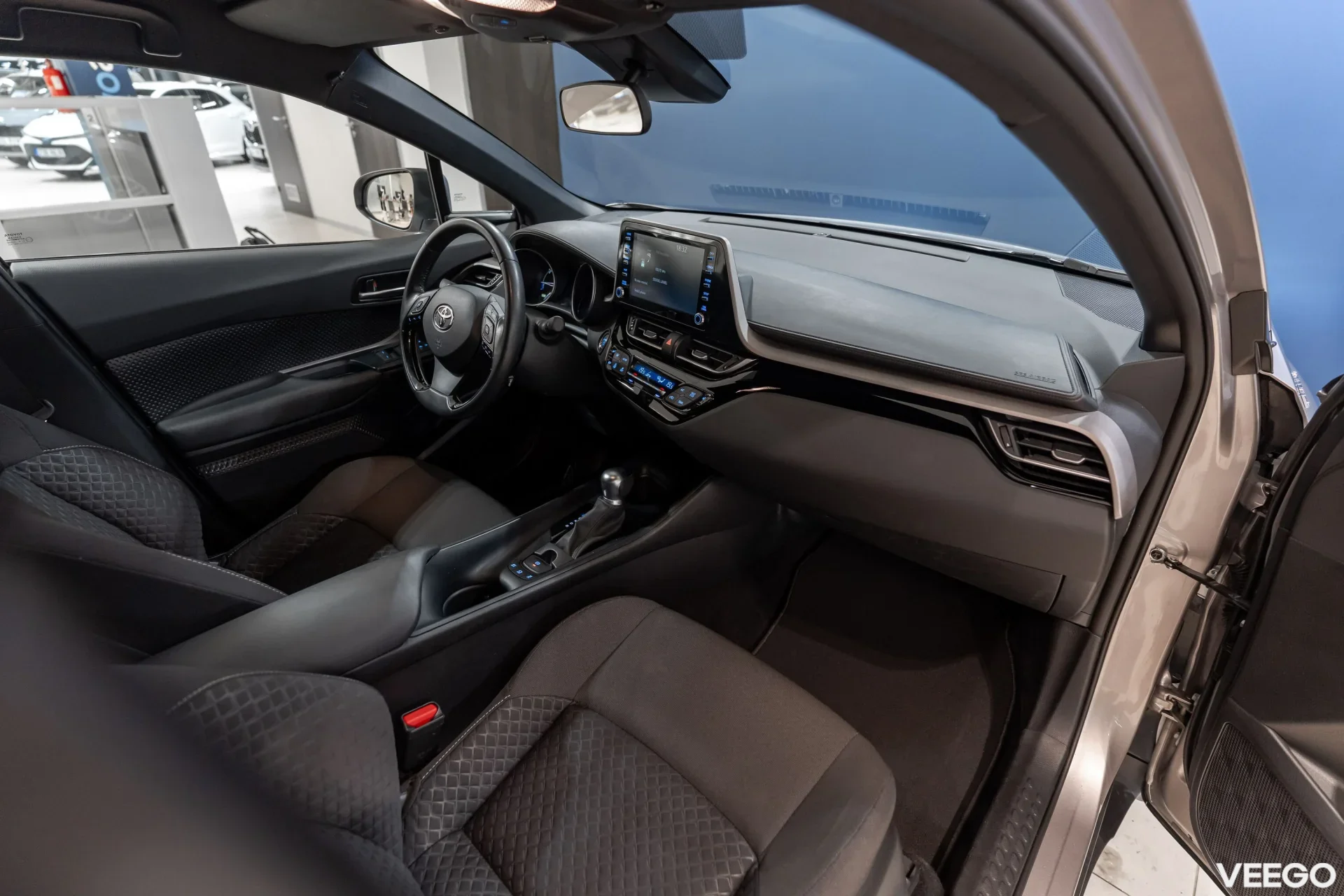 Toyota C-HR Hybrid Active 1.8 72kW