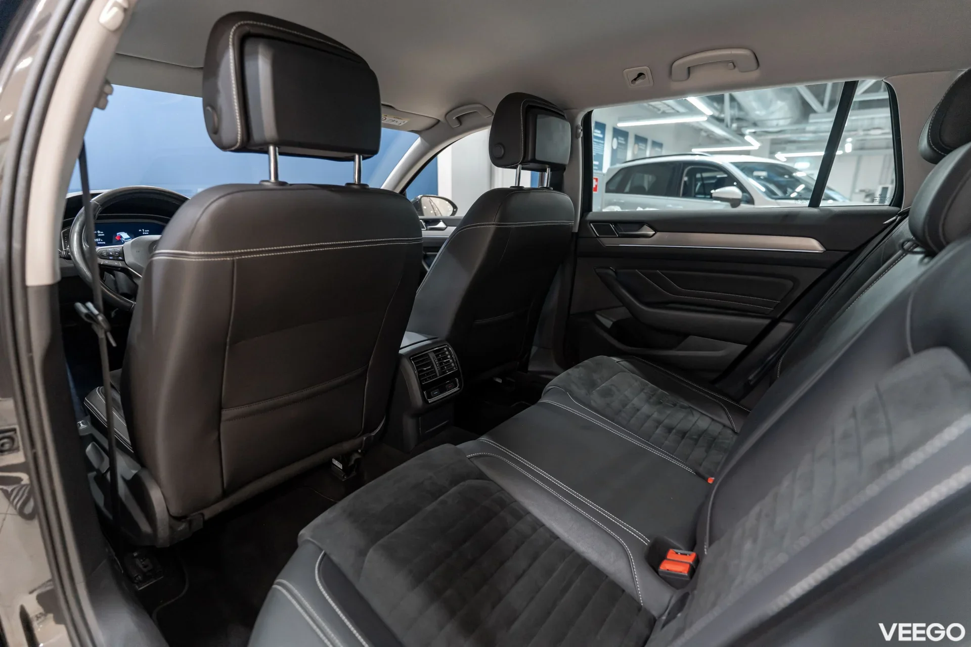 Volkswagen Passat R-Line 4 Motion 140kW