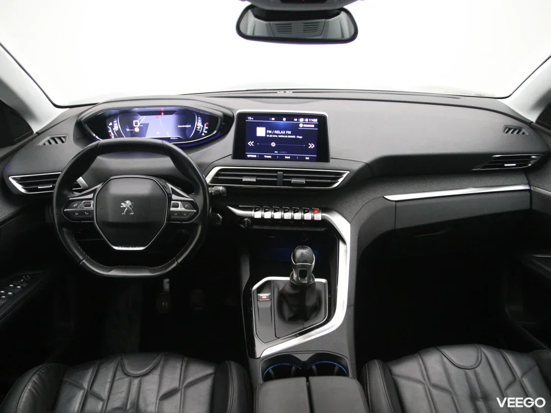 Peugeot 5008 1.5 96kW