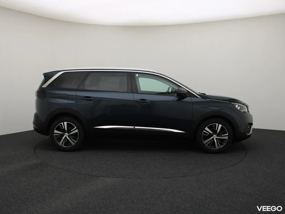 Peugeot 5008 1.5 96kW