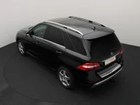 Mercedes-Benz ML350 3 190kW thumbnail
