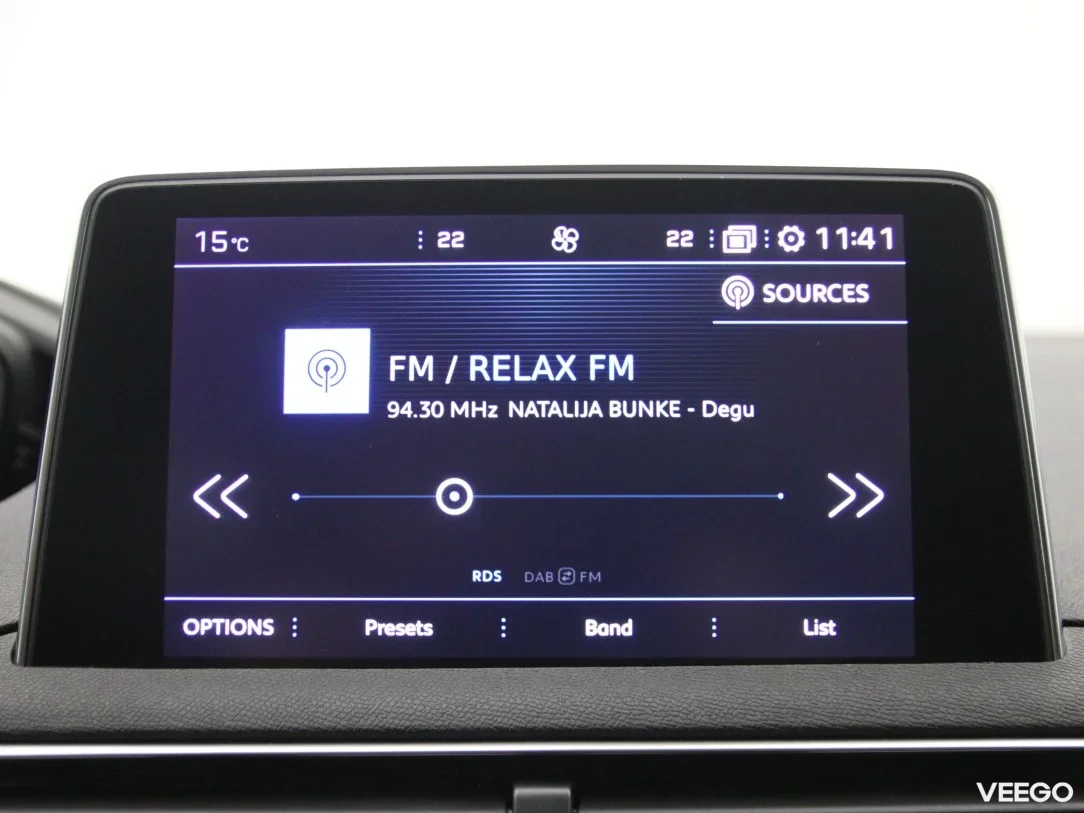 Peugeot 5008 1.5 96kW