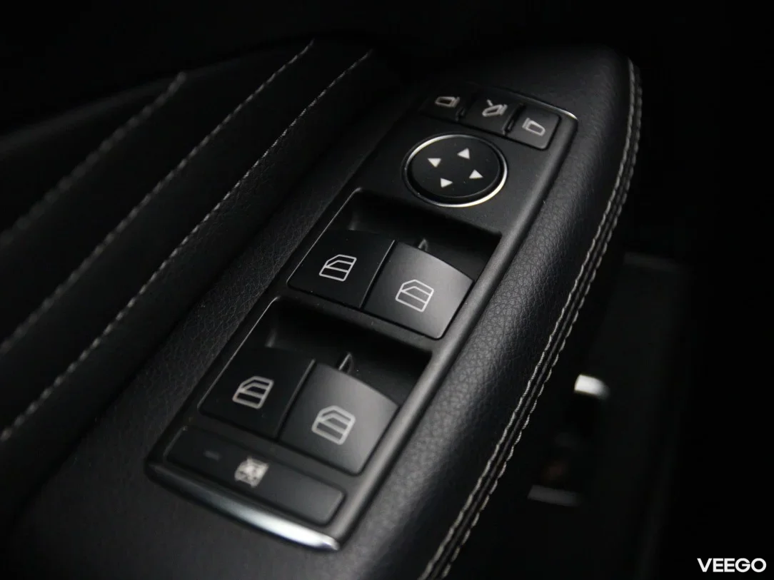 Mercedes-Benz ML350 3 190kW