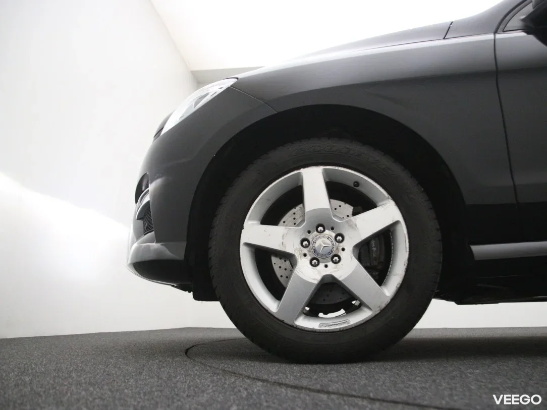 Mercedes-Benz ML350 3 190kW