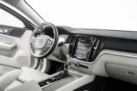 Volvo V60 T6 Inscription AWD 2.0 228kW thumbnail