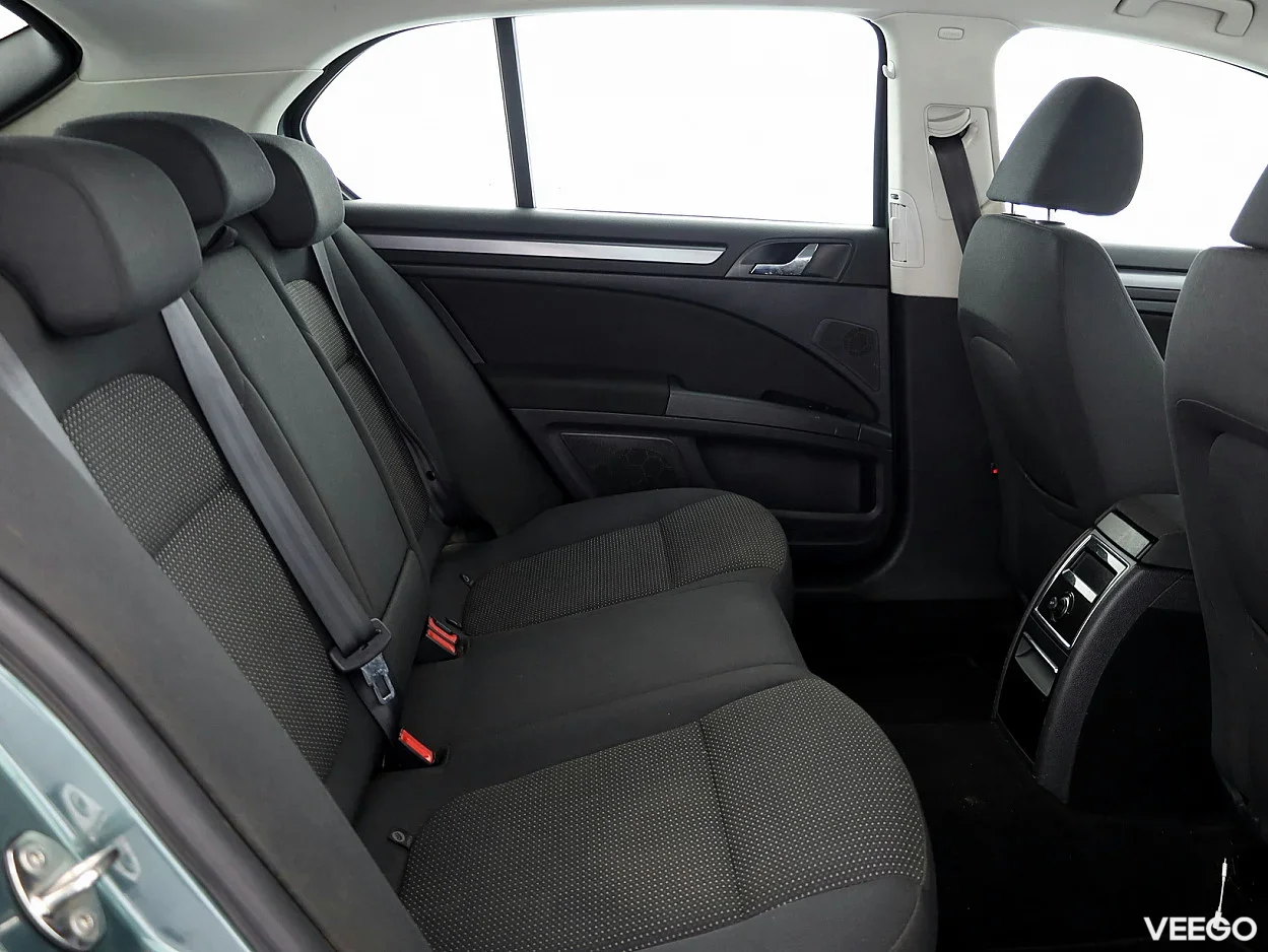 Skoda Superb 1.8 118kW