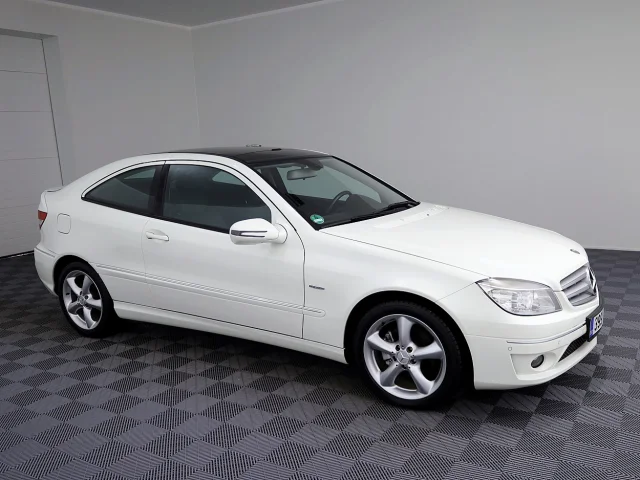 Image of Mercedes-Benz CLC160 1.6 95kW