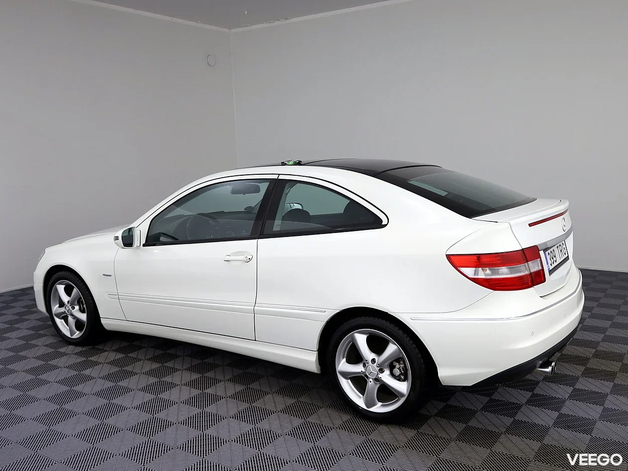 Mercedes-Benz CLC160 1.6 95kW