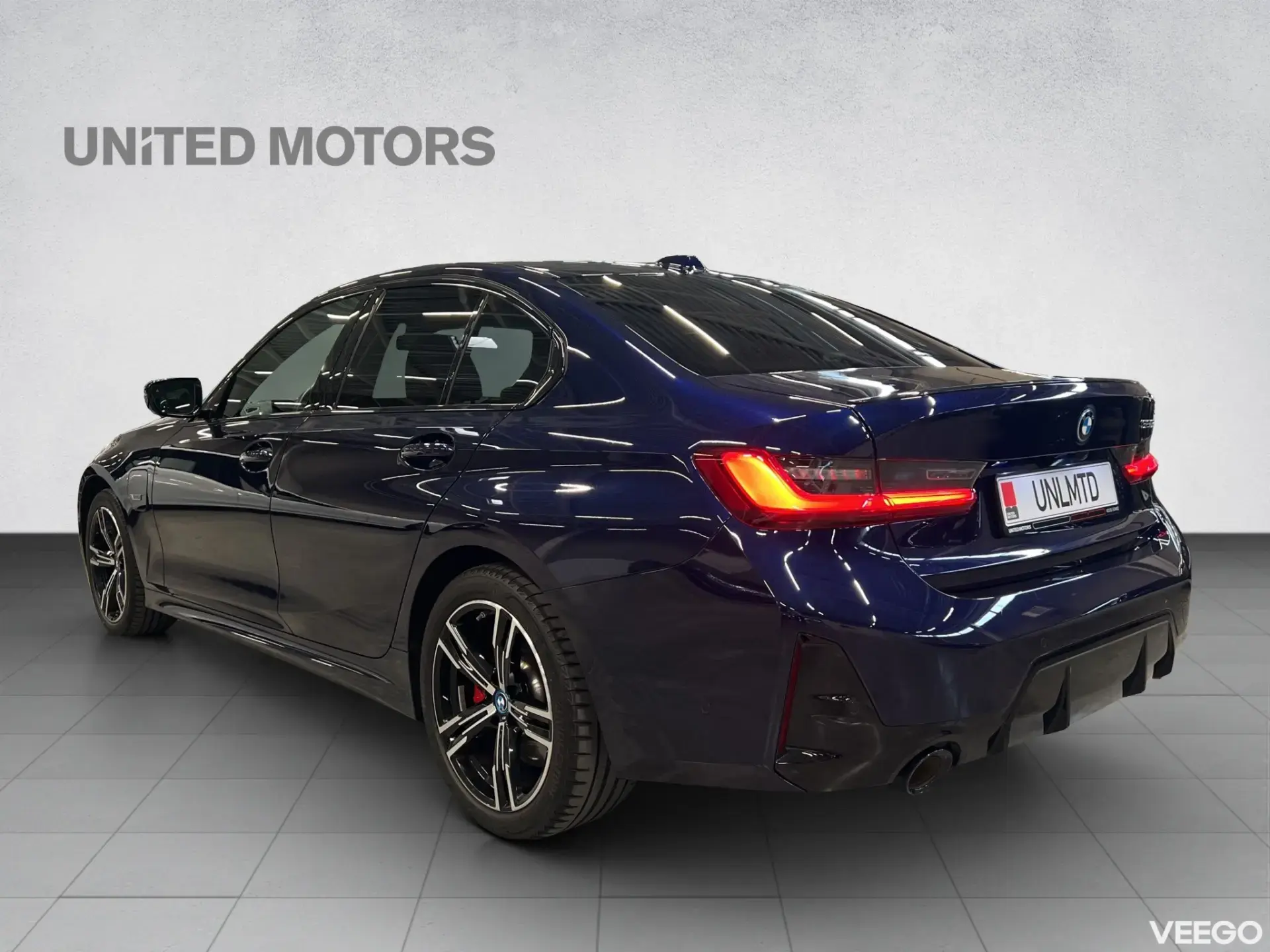 BMW 320 e M-Sportpakett LCI 150kW