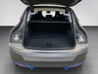 BMW iX - 240kW thumbnail