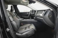 Volvo XC60 Plus Bright AWD Mild Hybrid 2 145kW thumbnail