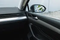 Volkswagen Passat 110kW thumbnail