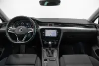 Volkswagen Passat 110kW thumbnail