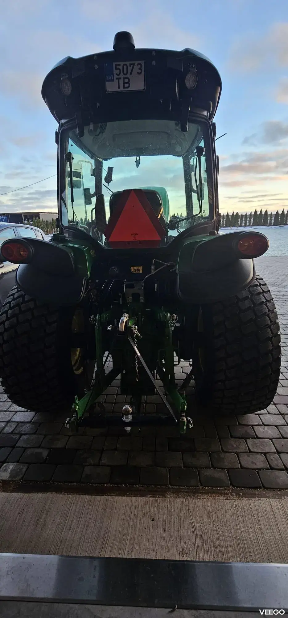 John Deere 4052R 38kW