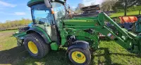 John Deere 4052R 38kW thumbnail