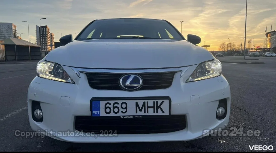 Lexus CT 200h CT 200h 1.8 73kW