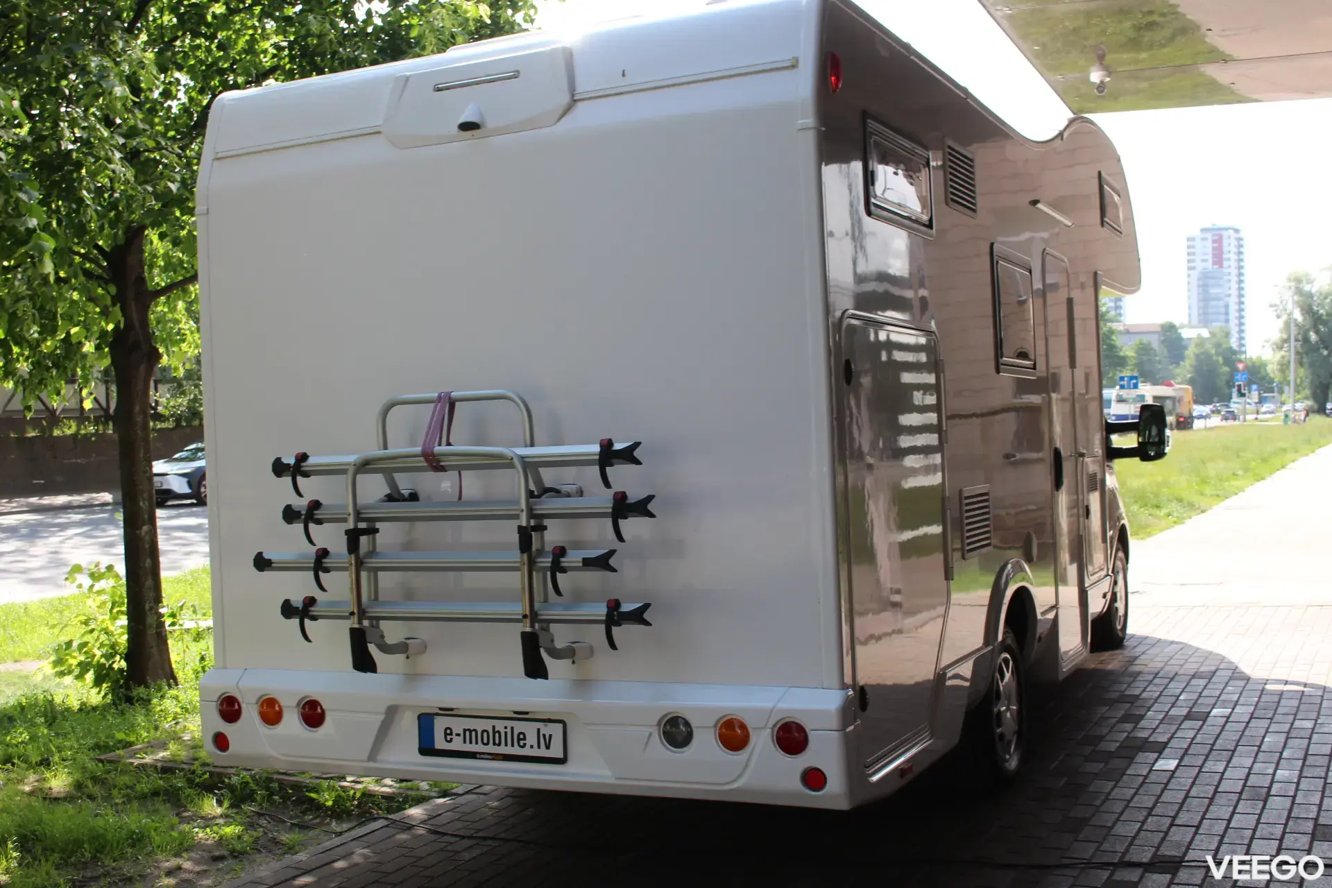 Ford KRONOS 265 TL NobelART Ford A-9000  TRIGANO 2.0 96kW