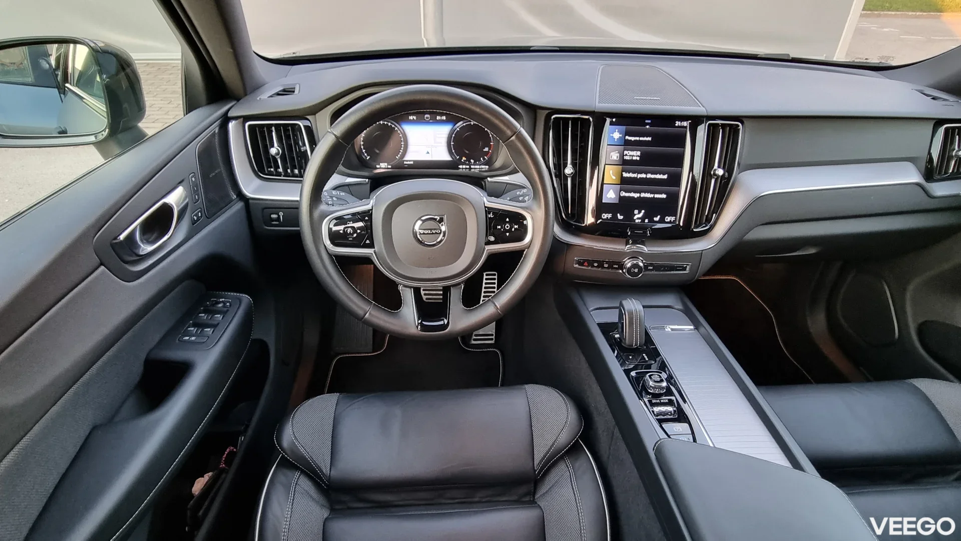 Volvo XC60 B5D AWD Facelift R-Line MY2021 2.0 173kW